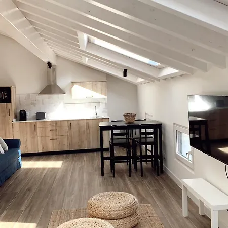 公寓 Laurea Ecocasona 奧瑞那