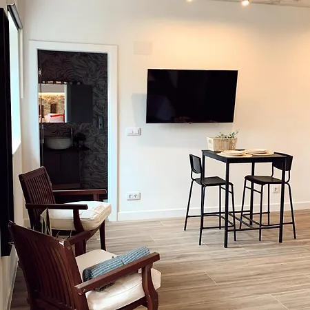 Laurea Ecocasona 公寓